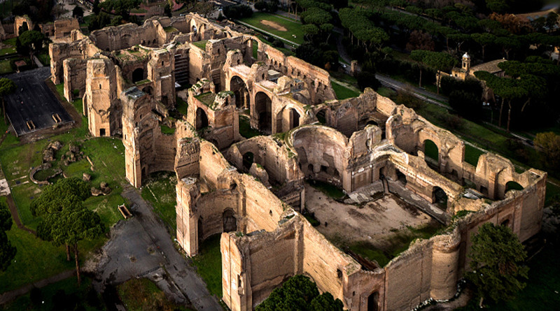 Veduta aerea delle Terme di Caracalla a Roma